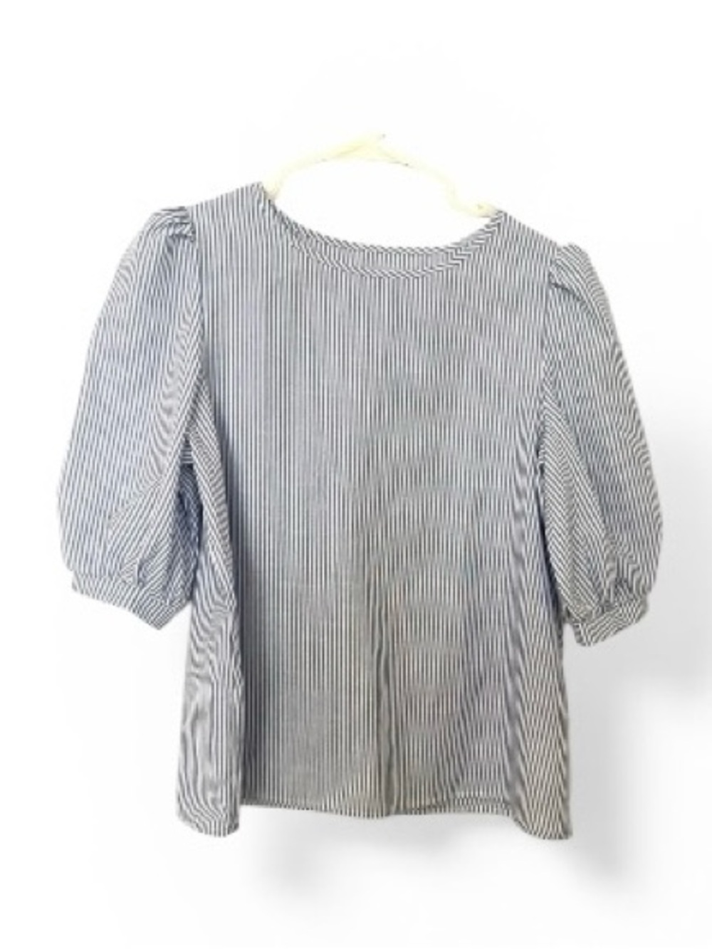 Elegant Blue & white Striped Women's Short Puff sleeve Blouse.     Size L